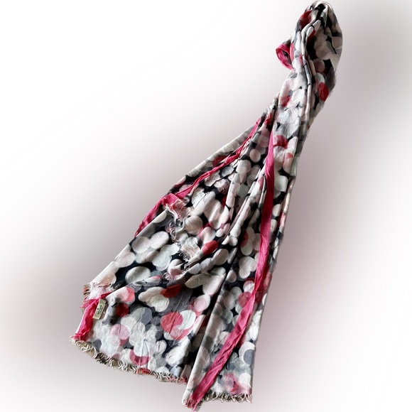 Kate Spade Oblong Scarf - Picture 2 of 4